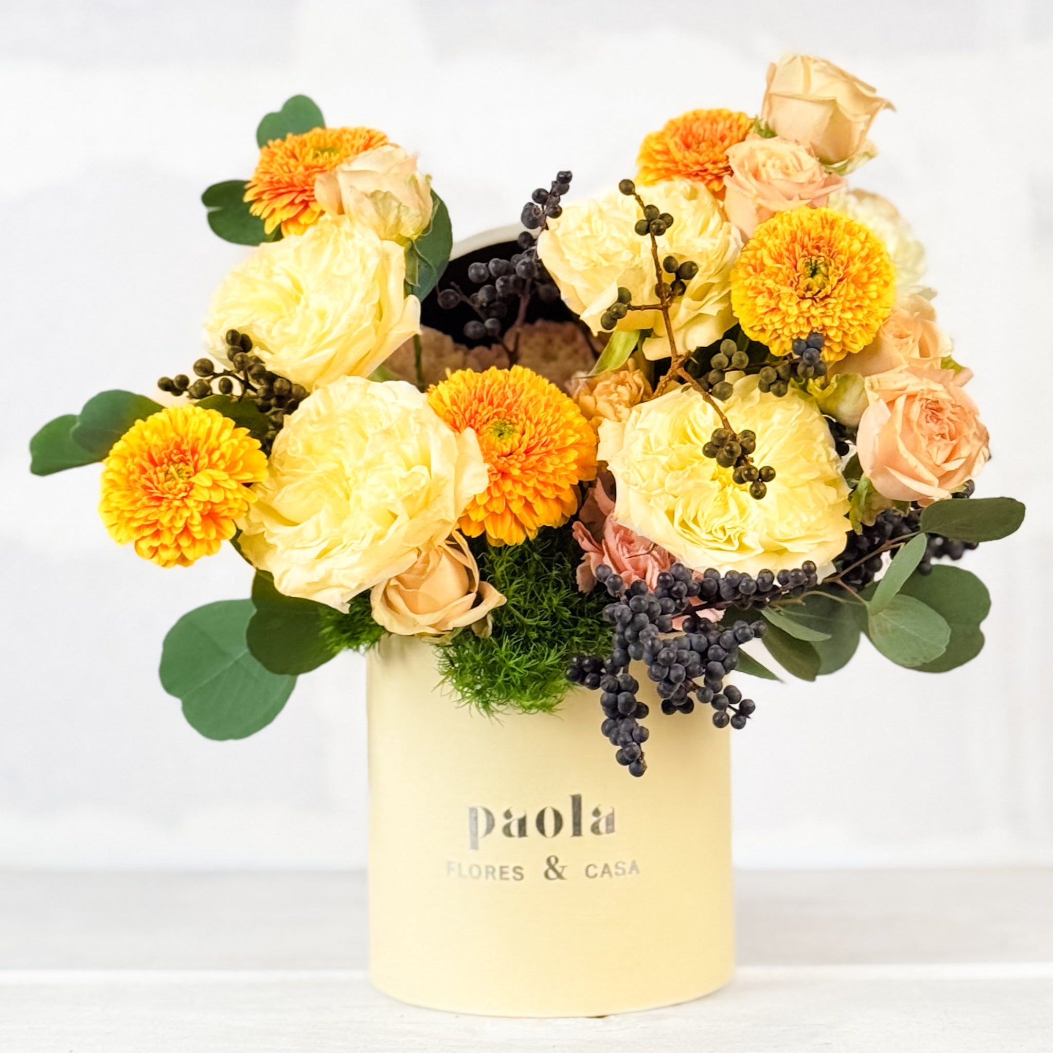 ramo de flores amarillas en Paola Flores y Casa, Nuevo Laredo