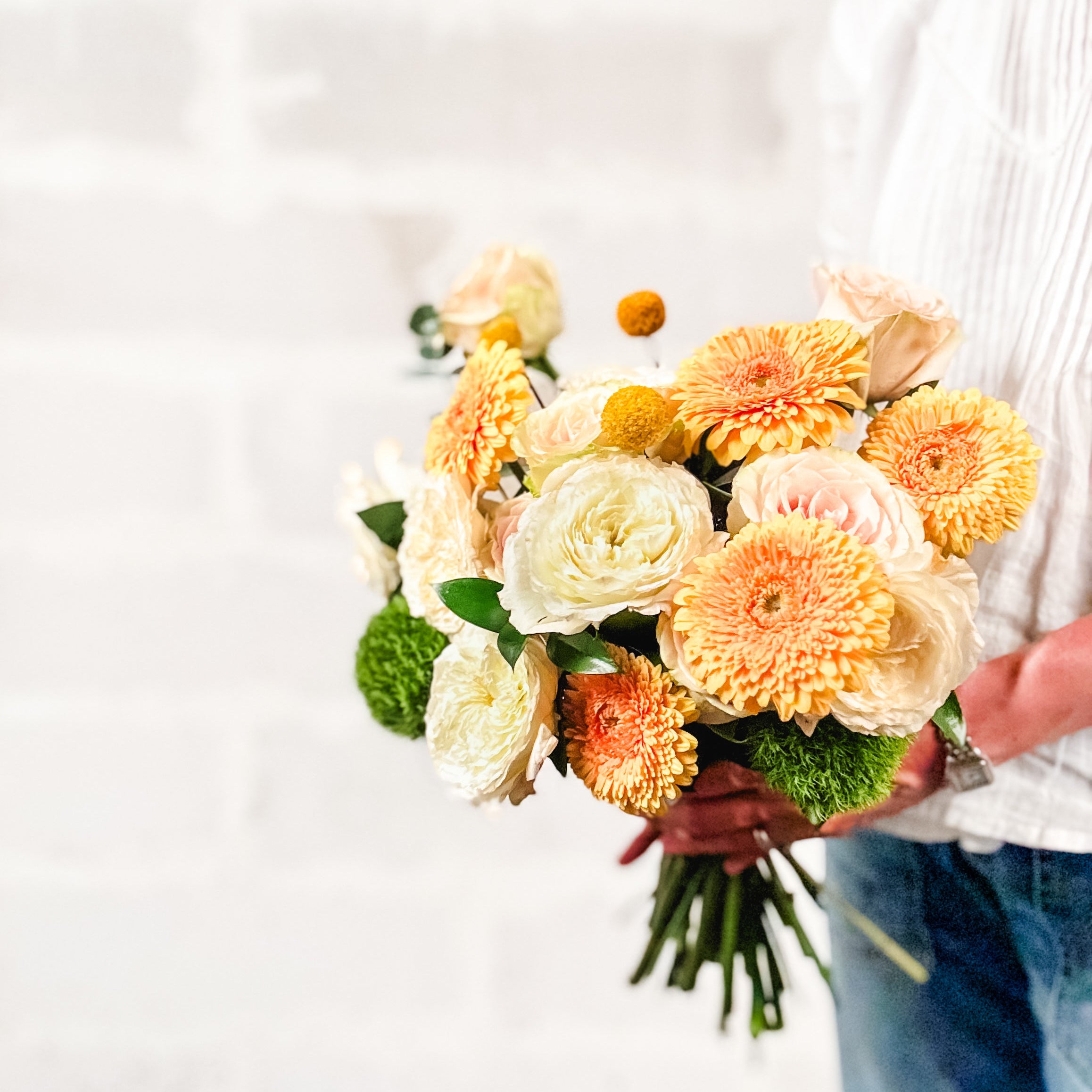 ramo de flores amarillas en Paola Flores y Casa, Nuevo Laredo